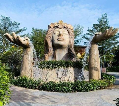 אטרקצית Grand World Phu Quoc